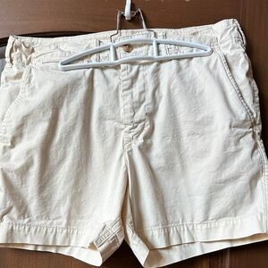 American Eagle Men's Tan Flat Front Shorts